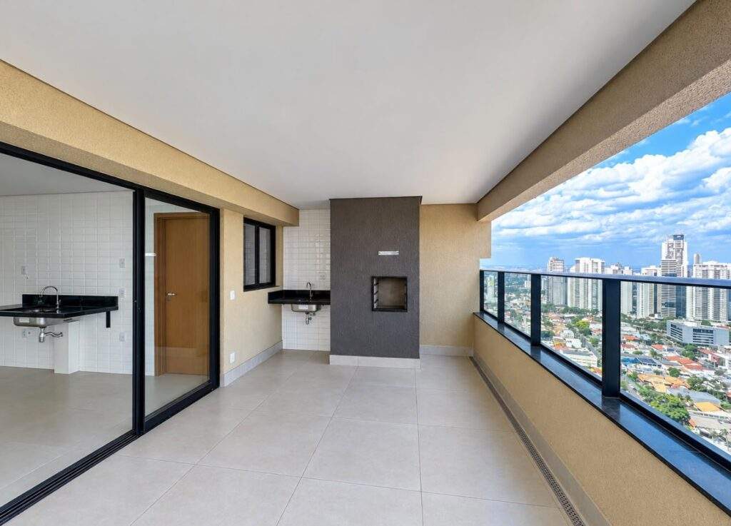 Penthouse 4 suítes com churrasqueira e piscina