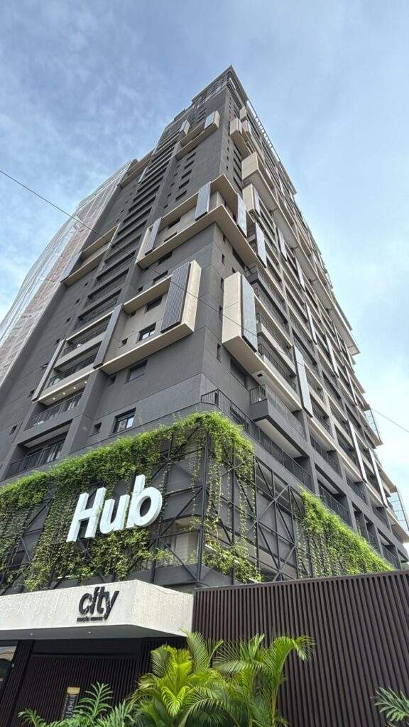 Hub Compact Life