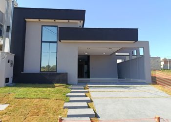 39f49e22 0c1f 4a9a be63 9fca6310e5df 2