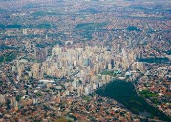 4051059820 0946981b9c b