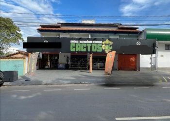 589b7e02 3ac0 4316 8e88 5e1ddddfadf8 12