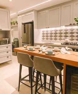 80423076 021e 48ca 8394 198d184d2a74