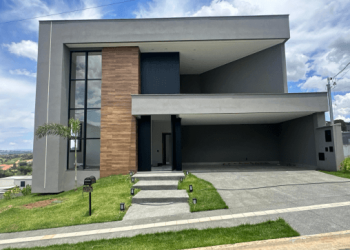 b1232207 3f65 4e0c 9e3f 4cbdddf47b24