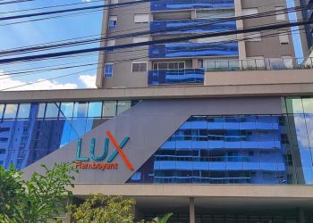 e7f671cb 5420 49c9 a0b1 4cd2a81c3319