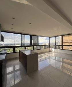 mywm 6ef1fab5 4257 4263 a351 4620457cb755.heic