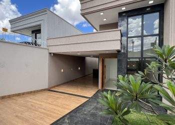 mywm e09d4d3a c573 4bd1 a70f 4895c903eda7.jpg